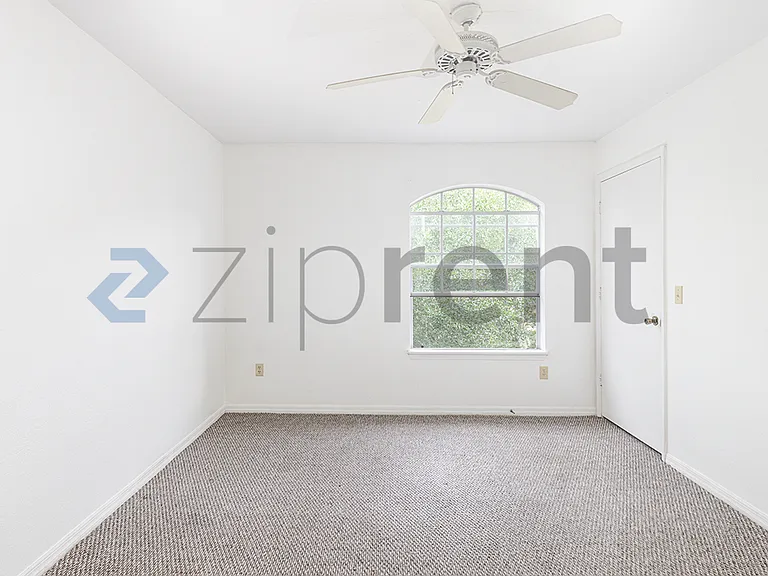7270 W Pointe Dr #931 — Photo 6