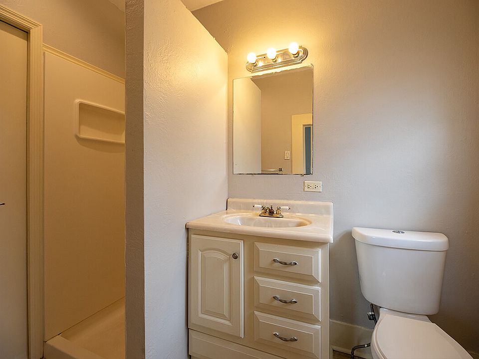 622-3-IRIS-bathroom_07222025