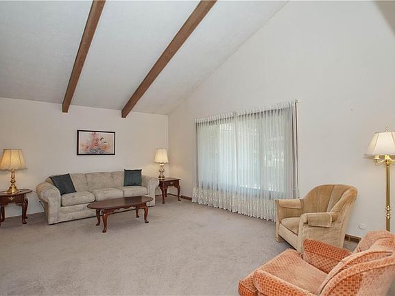 4th image of 4809 Donald Ave