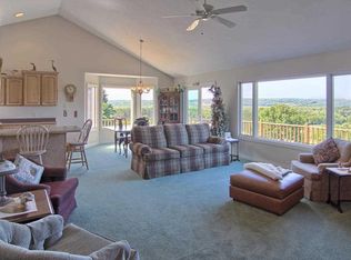 865 Airport Rd, Frankfort, MI 49635