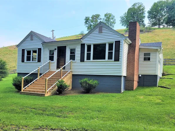 1090 Little Dry Holw, Lexington, VA 24450