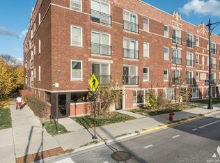 3737 N Milwaukee Ave APT 206, Chicago, IL 60641