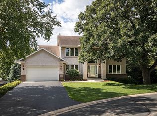 14060 Hillsboro Ct, Savage, MN 55378