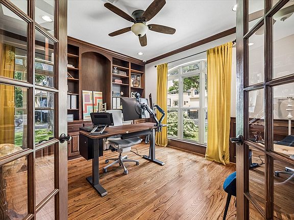 5th image of 2318 Althea Dr