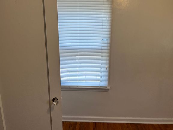 5th image of 985 E 1st Ave #4-4B