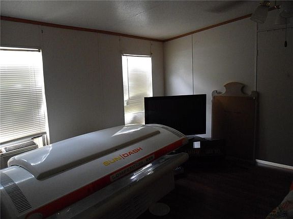 5th image of 6922 Dillard Dr