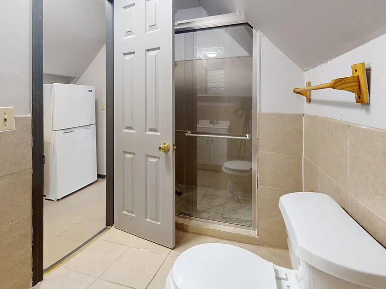 3334 W 82nd St — Photo 31