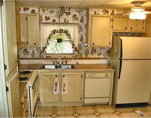 4th image of 7412 Osage Dr