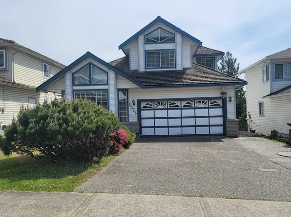 1373 Kenney St, Coquitlam, BC V3E 2R2