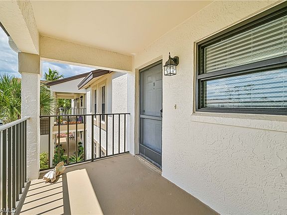 4th image of 17171 Terraverde Cir APT 9