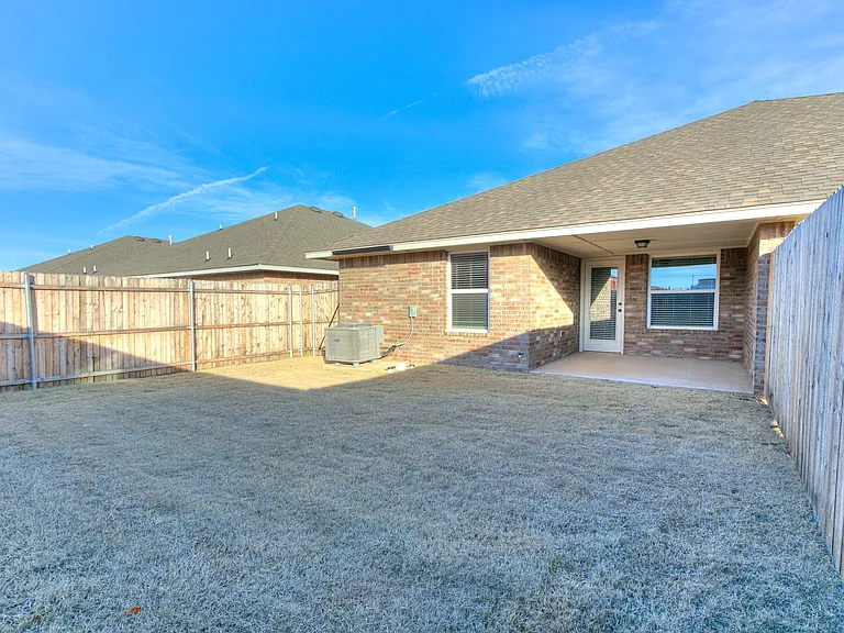 818 Coles Creek Ln — Photo 27