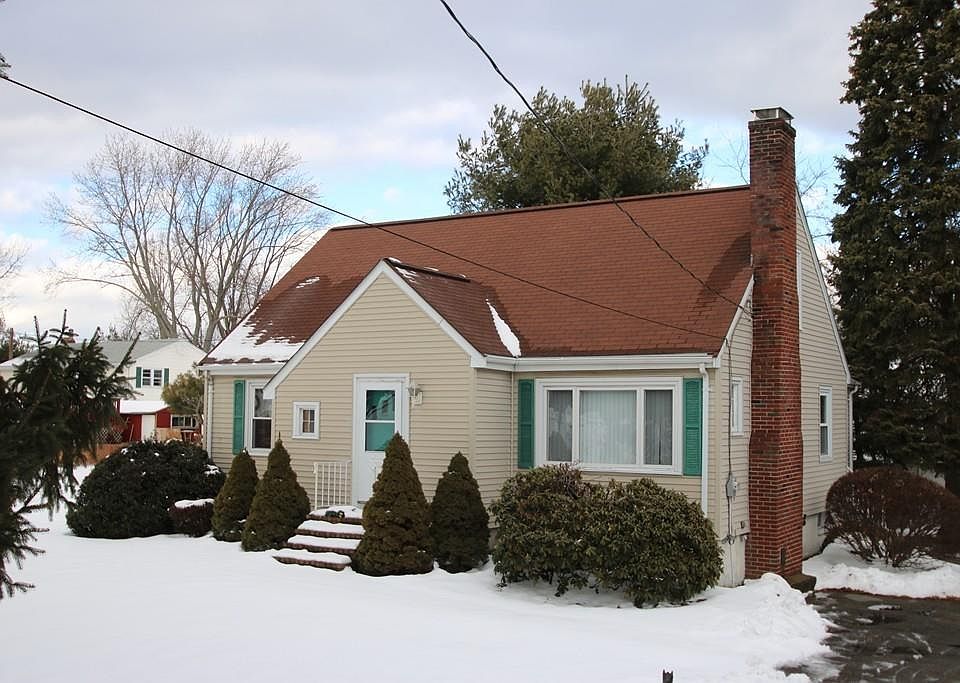 1st image of 249 Essex St