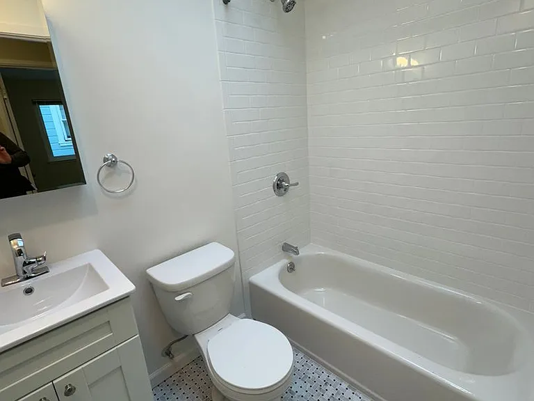 442 Elizabeth St #741R — Photo 13