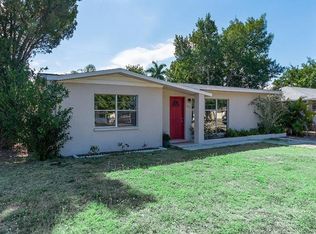 6611 26th St W, Bradenton, FL 34207