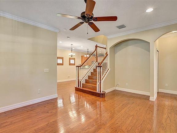 4th image of 1434 Catherine St #1