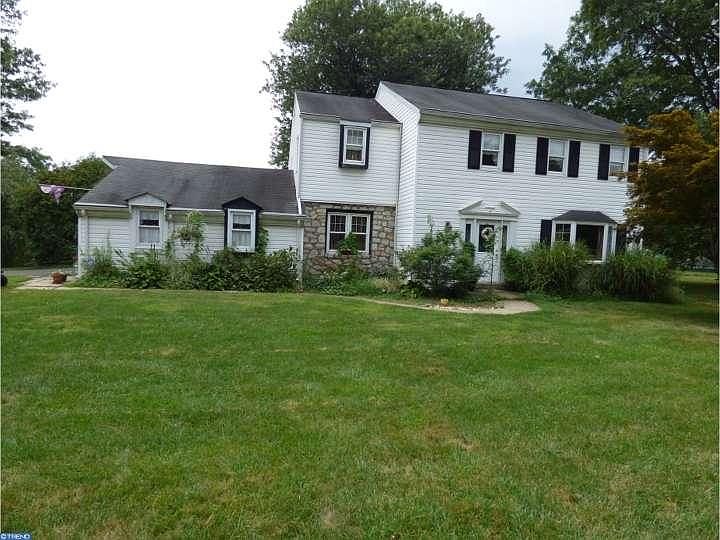 7 Kings Way Dr, Holland, PA 18966 Zillow