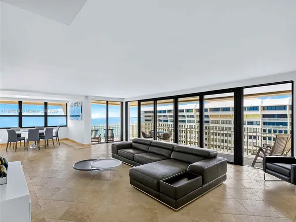 3 Grove Isle Dr #C1802, Miami, FL 33133