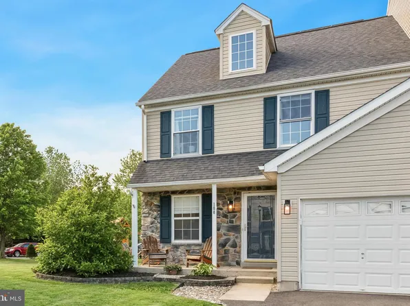 100 Windsor Ct, Richlandtown, PA 18955