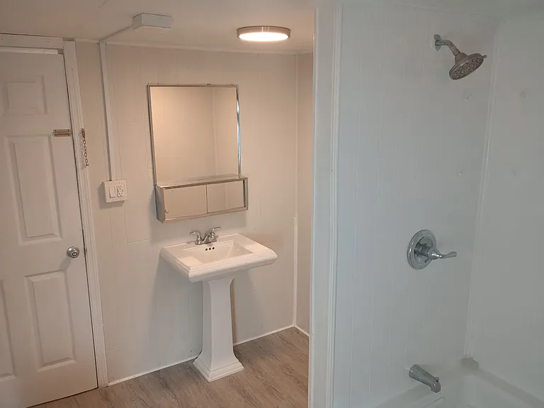 6519 Sandra Dr — Photo 9