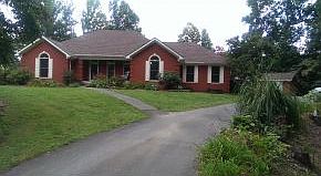 1st image of 2200 Oxbow Ln