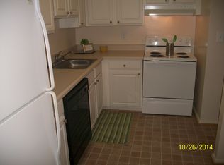 4 Cameron Ct APT D, Nottingham, MD 21236