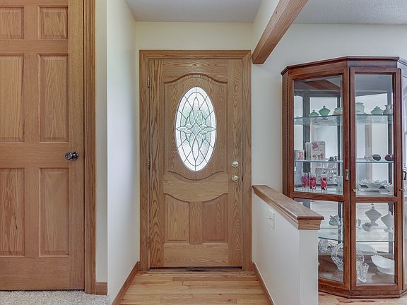 3rd image of 5900 Antoneli Dr