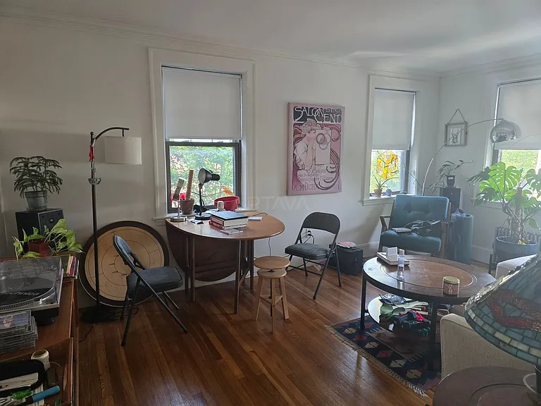 92 Rice St #2 — Photo 6