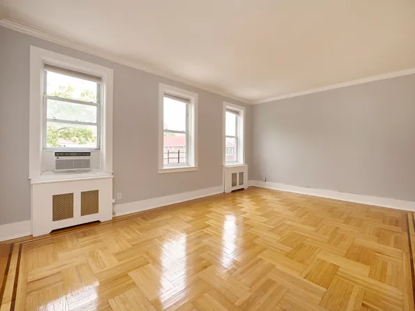 1595 East 29th Street 2A image 2 of 18