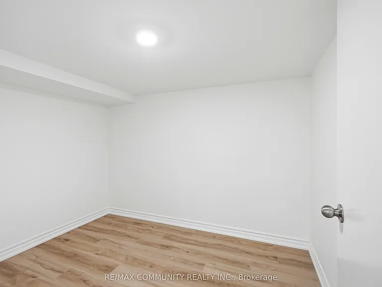 39 Carter Bennett Dr #LOWER — Photo 13