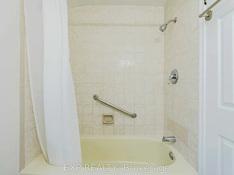 78 Woodfern Dr — Photo 35