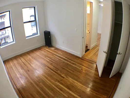 Rented by Lang Realty LLC | media 29