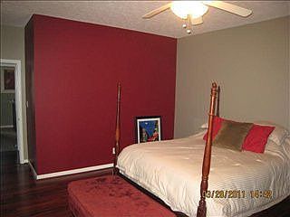4th image of 170 Jenny Ln