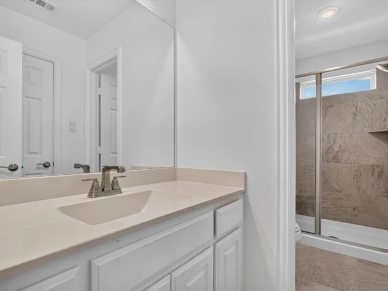 4300 Canadian River Dr — Photo 23