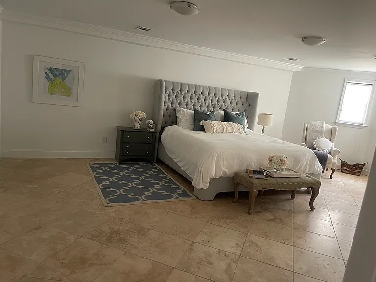 River Mansion Dr — Photo 6