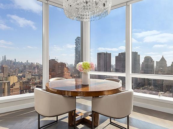 3rd image of 111 Murray St APT 35A