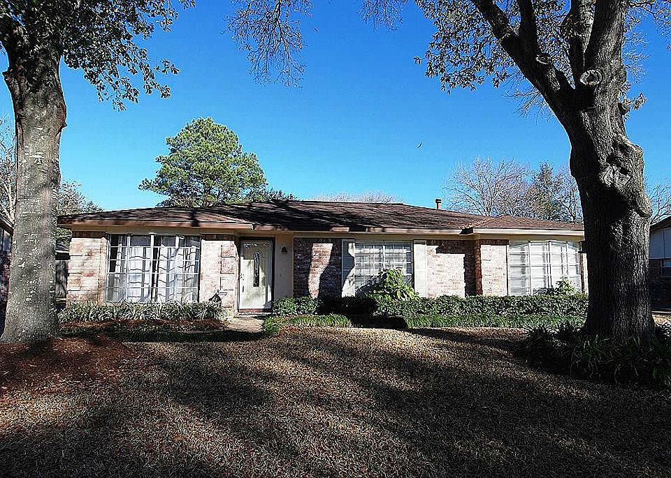1st image of 13510 Woodchester Dr