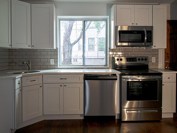 5th image of 443 W Side Ave #1