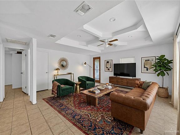 5th image of 212 S 26th St