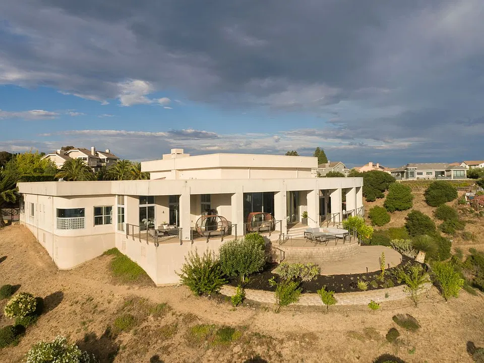 13367 Campus Dr