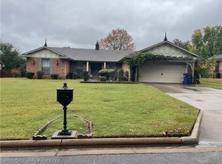 8106 Yorktown Rd, Fort Smith, AR 72903