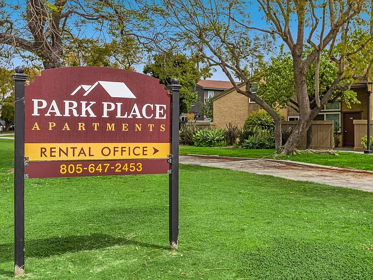 Park Place Apartments — Photo 5