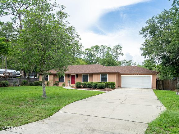 2nd image of 4909 Beige St