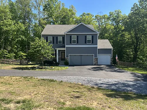 81 Pinewood Rd Photo 1