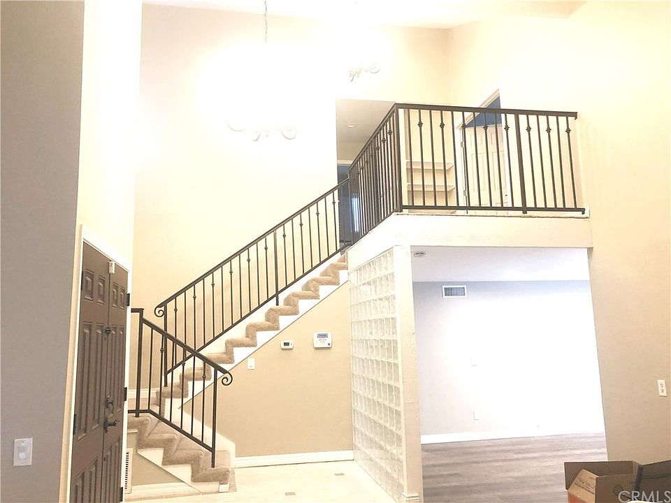 2nd image of 28636 Mount Shasta Dr