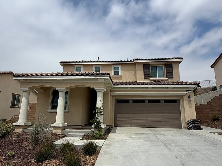 23977 Phoebe Dr — Photo 2