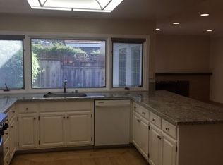 10 Phyllis Ct, Belmont, CA 94002