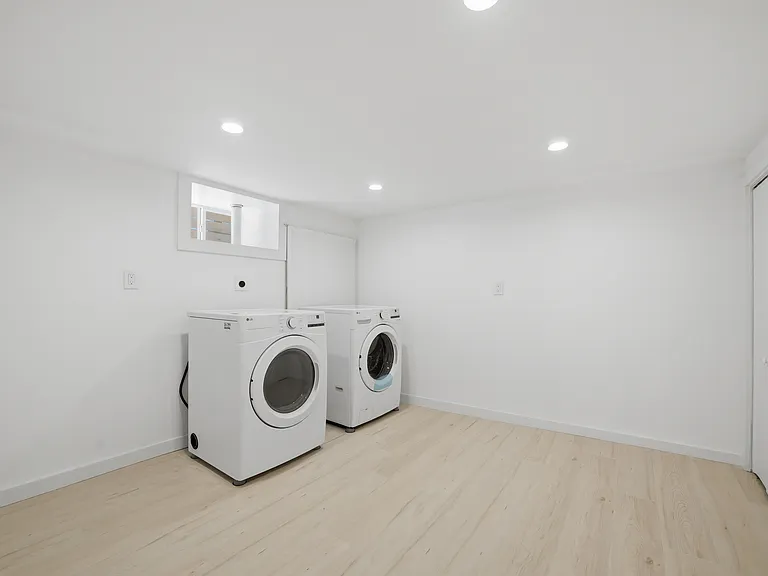68 Gregory Blvd #1 — Photo 10