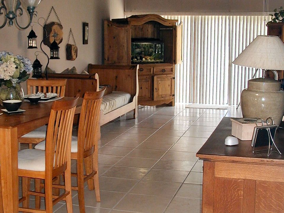 Dining to Living area