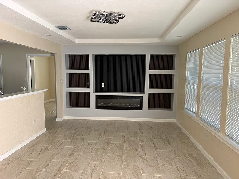 625 Holly St — Photo 3