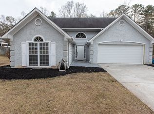 2110 E Emerald Dr, Loganville, GA 30052